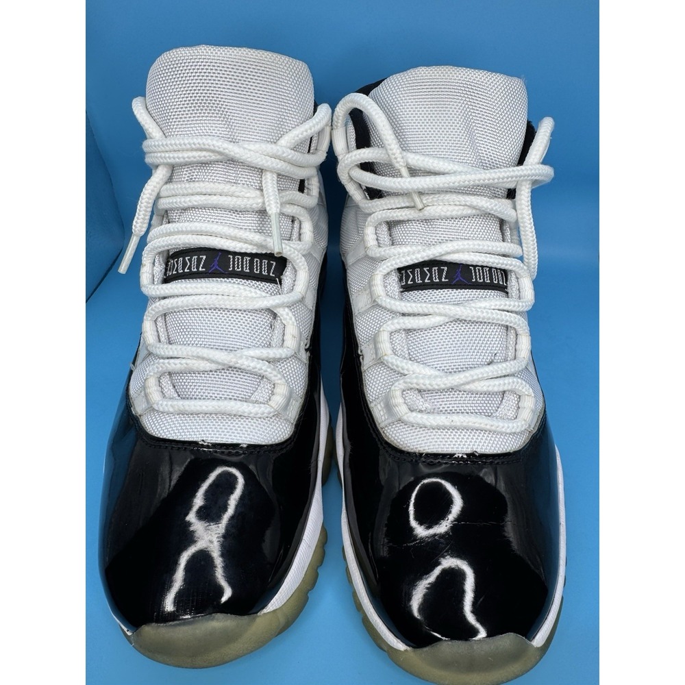 Nike Air Jordan 11 Retro Concord black white Men's Size 10 Retro Basketball